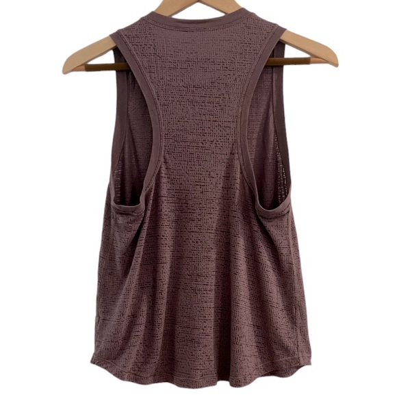 Lululemon tank top. - Picture 3 of 4